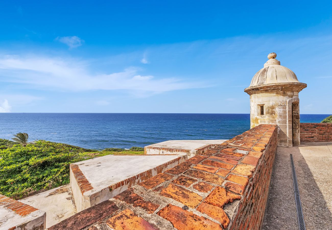 Apartment in San Juan - San Cristóbal View | 2BR in Old San Juan