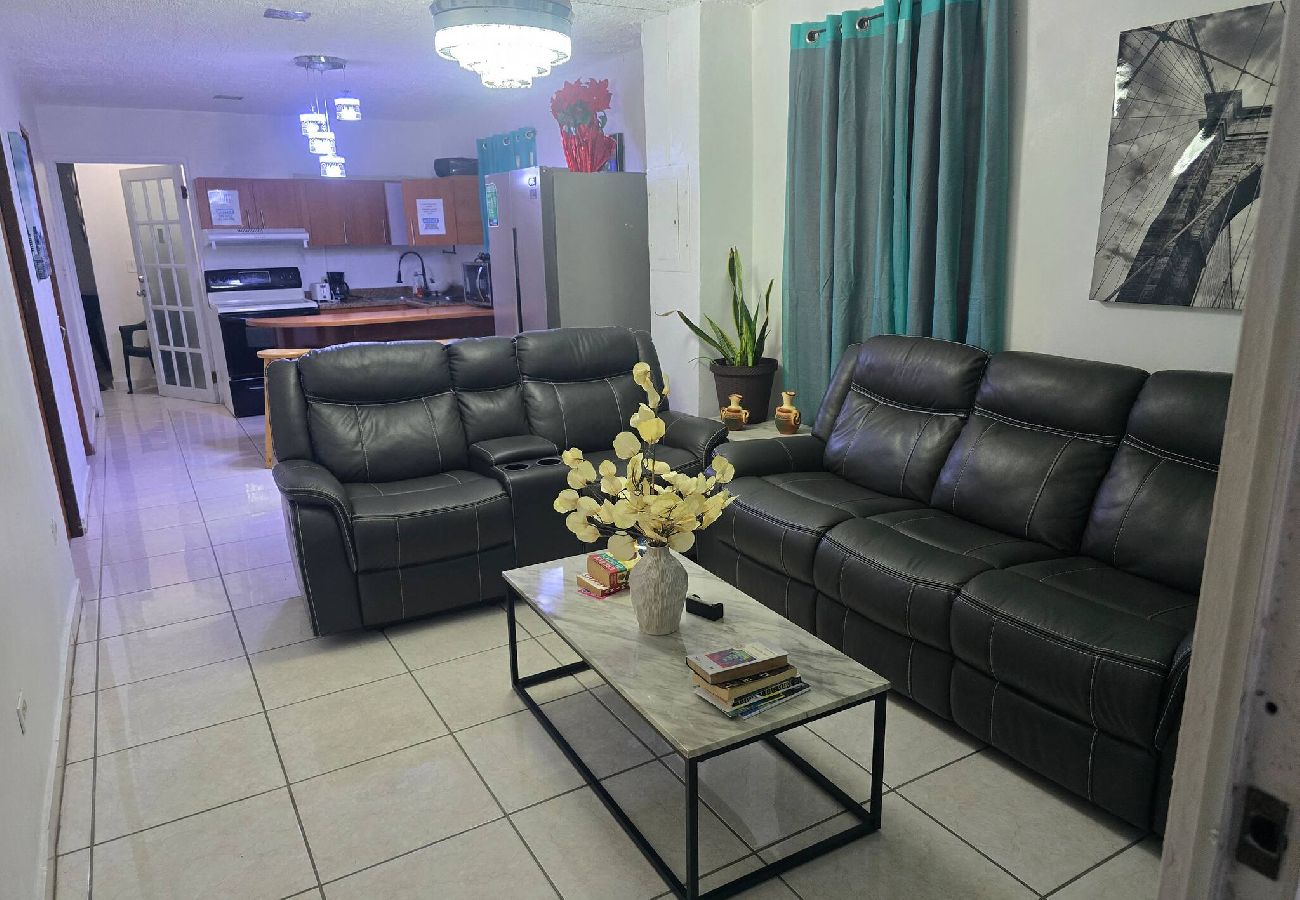 House in San Juan - -