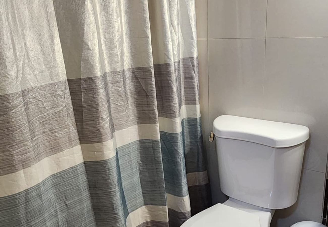 Apartment in Hato Rey - Charming 2BR in Condado – 4 Min to the Beach & Parking