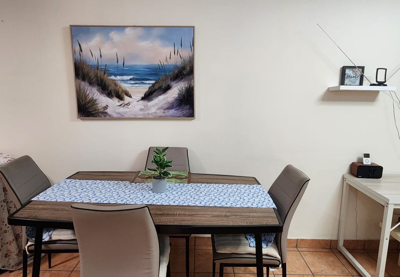 Apartment in Hato Rey - Charming 2BR in Condado – 4 Min to the Beach & Parking