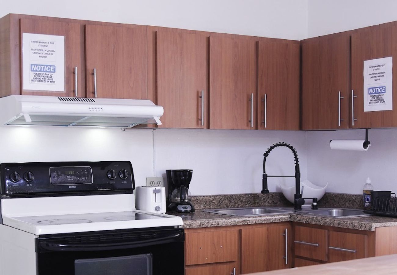 House in San Juan - LISFDD6 - Edificio del Parque #7 - Suite E