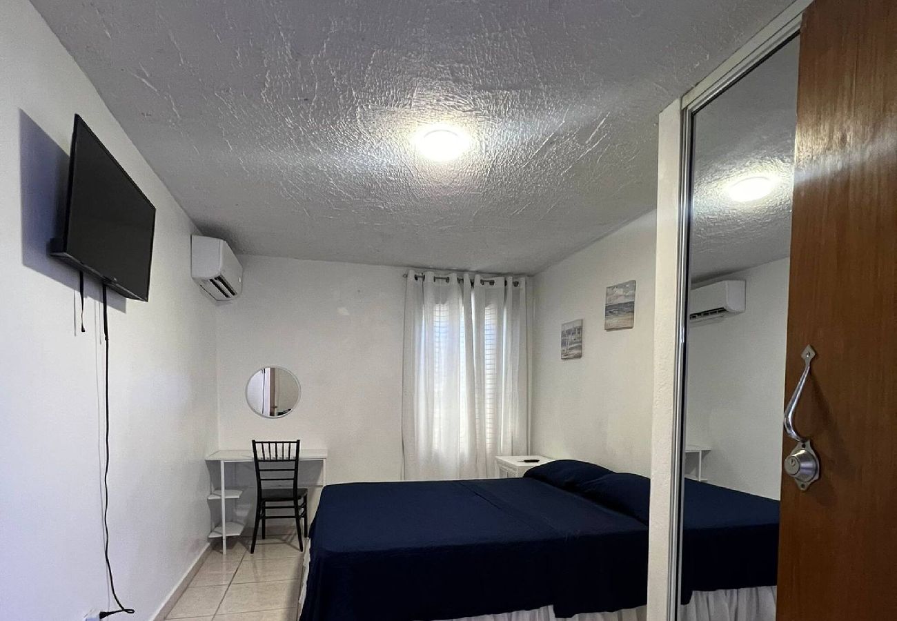House in San Juan - LISFDE5 - Edificio del Parque #7 - Suite D