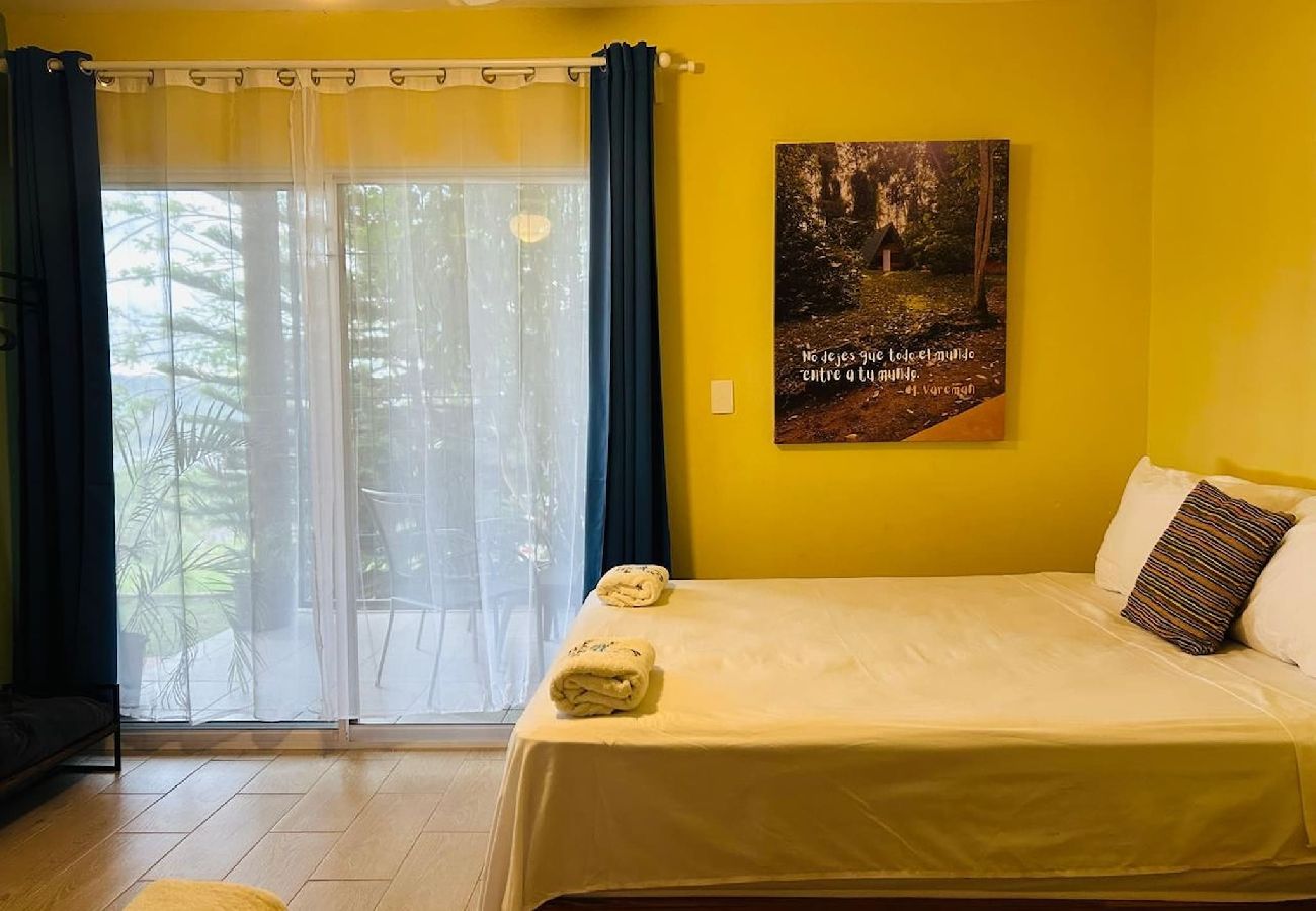 Rent by room in El Caimito - Villas Del Lago Resort – Family Suite | Upper Floor
