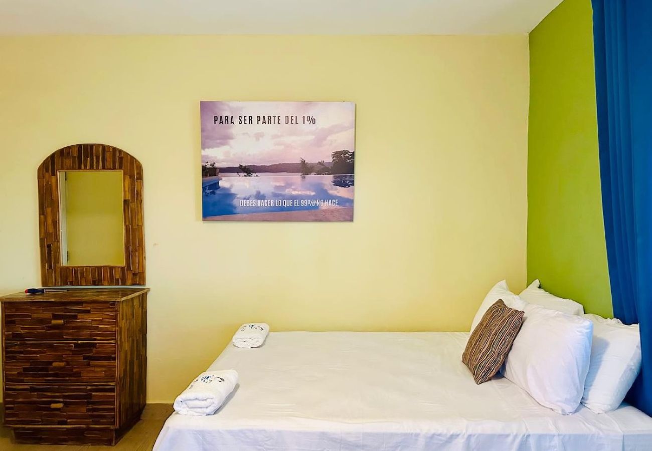 Rent by room in El Caimito - Villas Del Lago Resort – Family Suite | Upper Floor