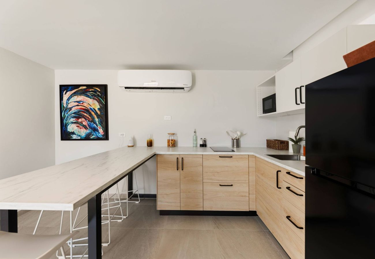 Apartment in San Juan - 14 Guests | 2 Suites | 2 Min Beach | Private Pool