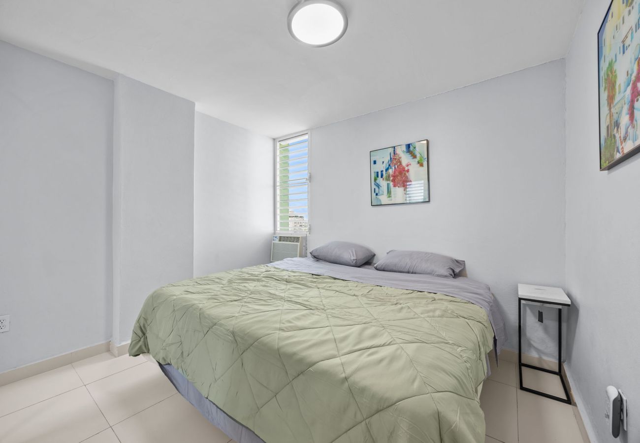 Condominium in Hato Rey - 3BR Condo w/ Gym & Balcony – Hato Rey, San Juan