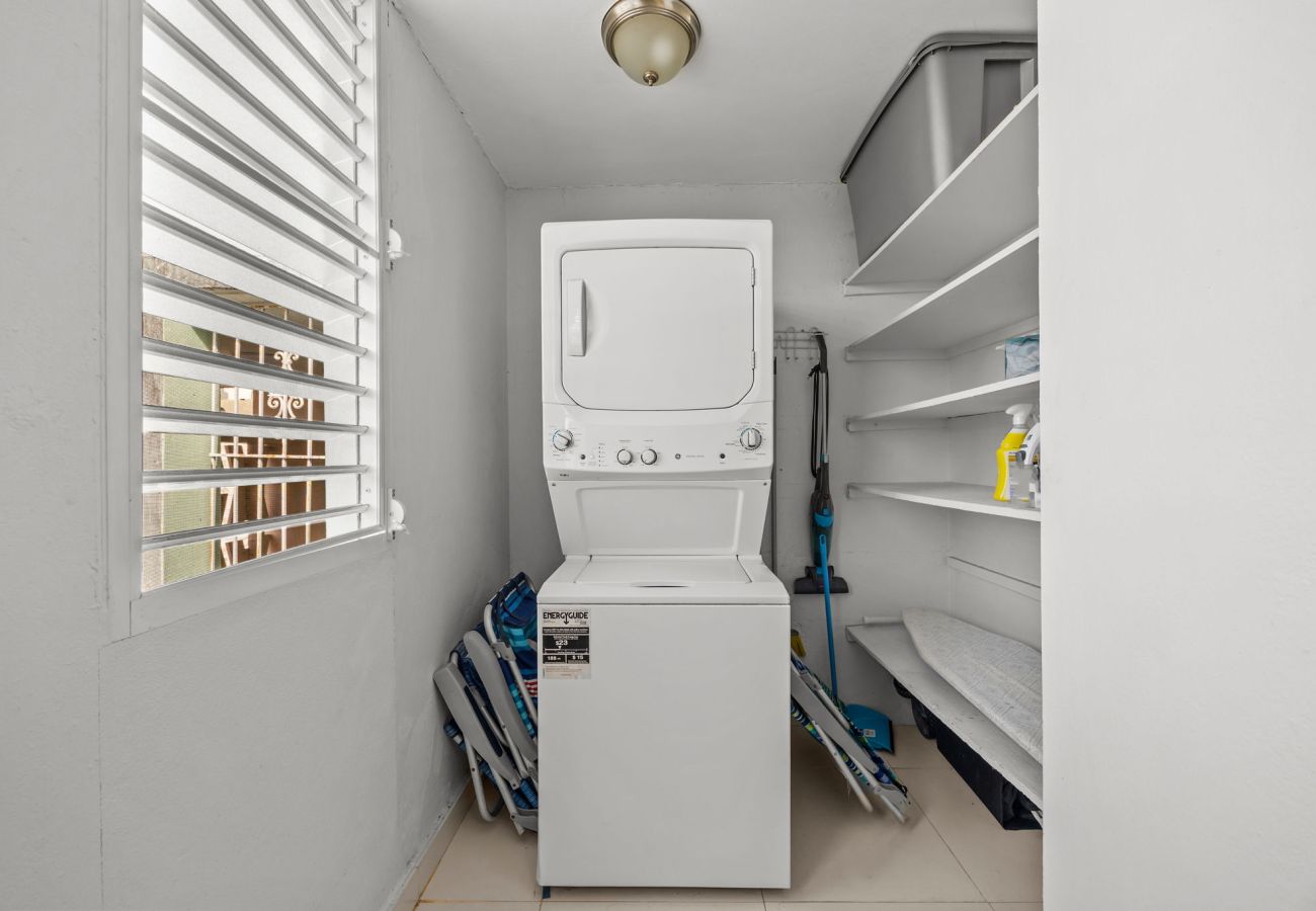 Condominium in Hato Rey - 3BR Condo w/ Gym & Balcony – Hato Rey, San Juan