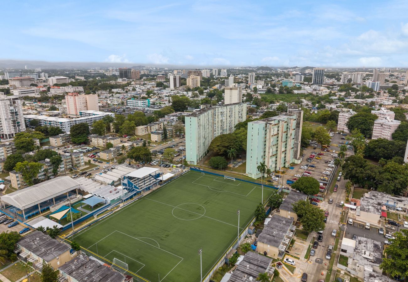 Condominium in Hato Rey - 3BR Condo w/ Gym & Balcony – Hato Rey, San Juan