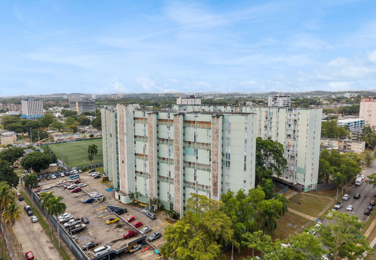 Condominium in Hato Rey - 3BR Condo w/ Gym & Balcony – Hato Rey, San Juan