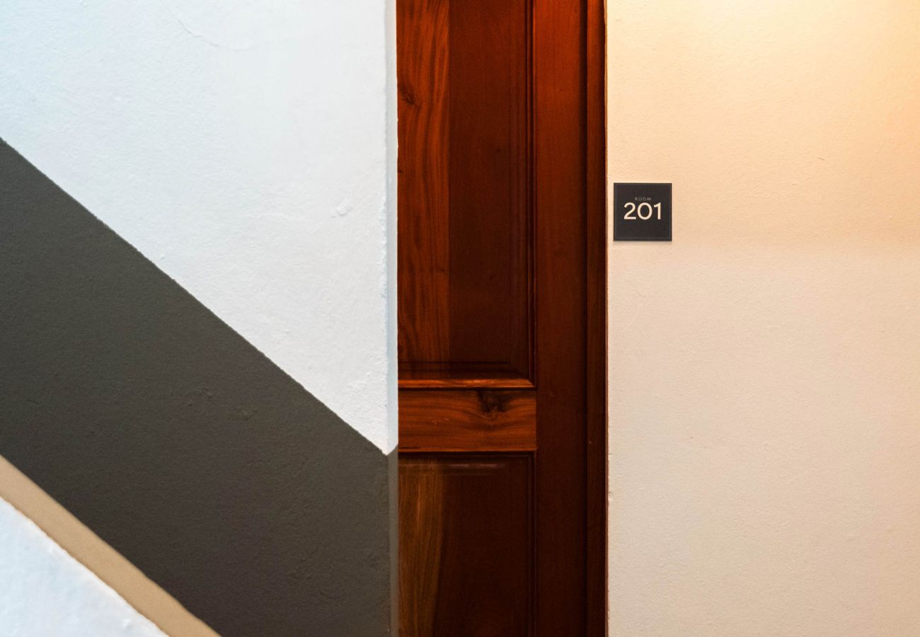 Rent by room in San Juan - Bahia Urbana, Superior Room, near Old San Juan