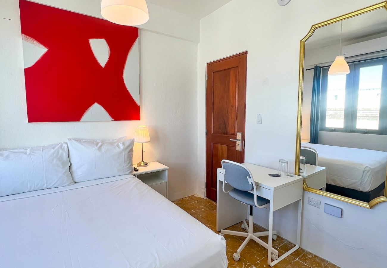 Apartment in San Juan - Bahía Urbana, Double Room, walking to Old San Juan and Escambron Beach