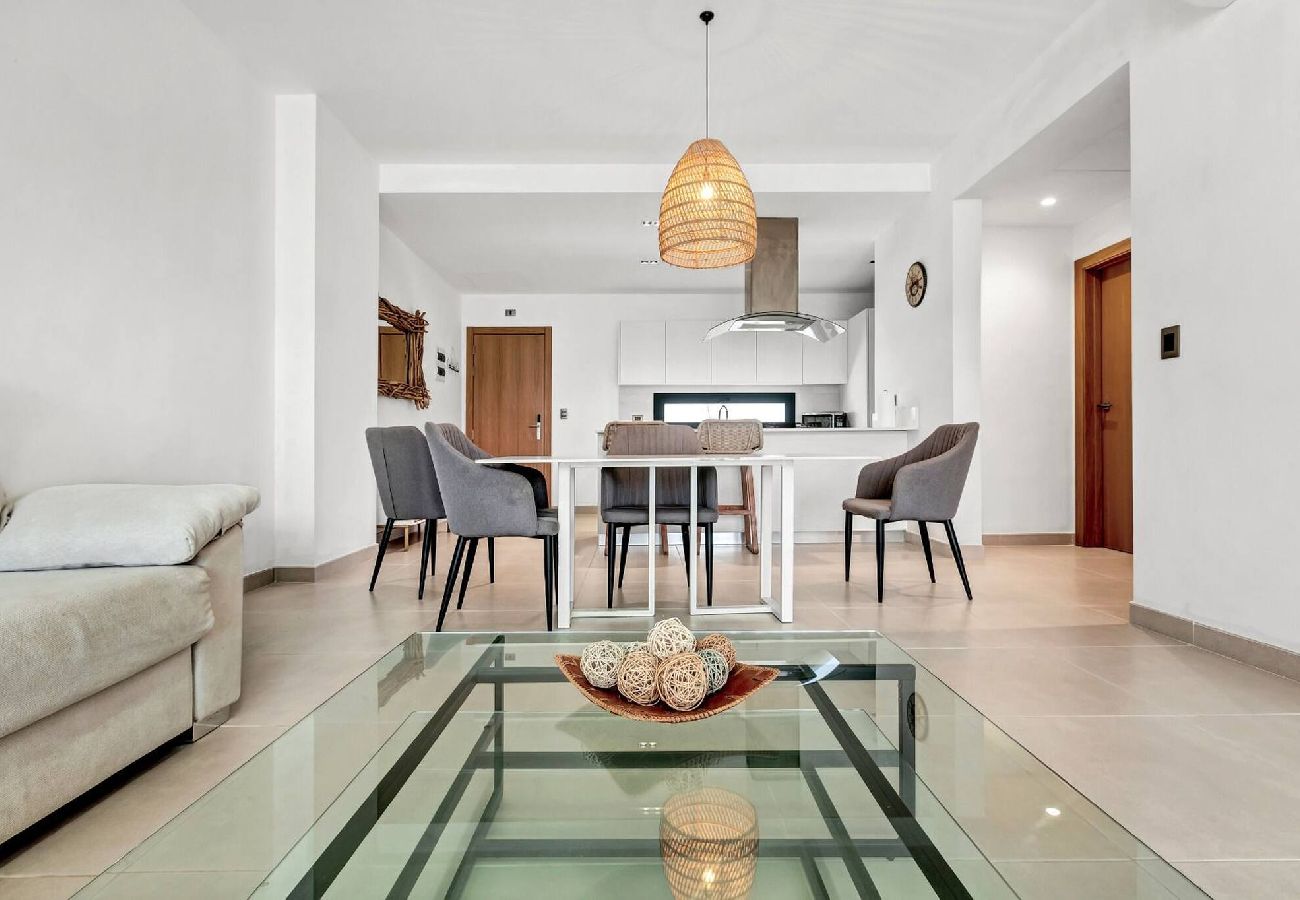 Condominium in Punta Cana - LIS4C04 - Apartamento de playa con piscina