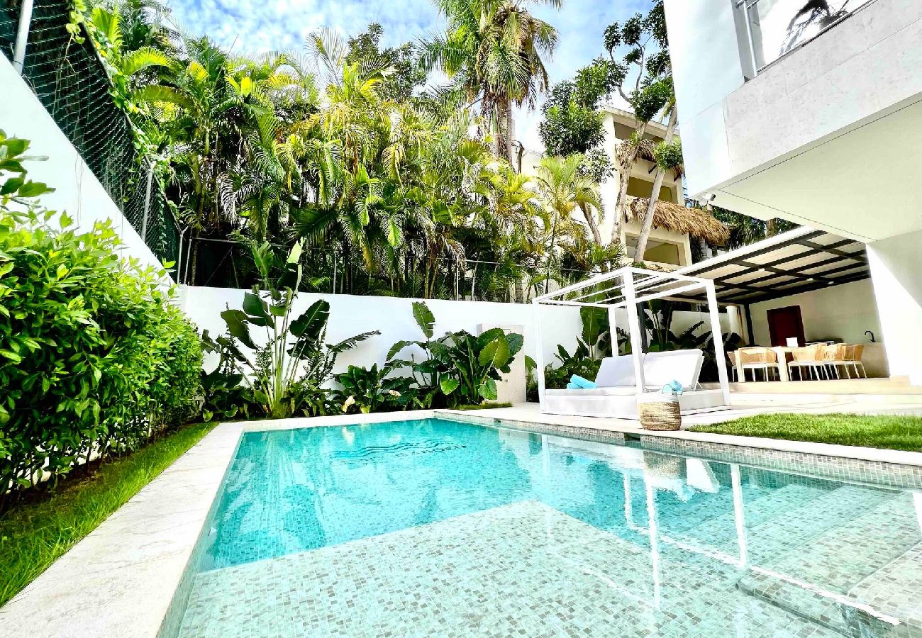 Condominium in Punta Cana - LIS4C04 - Apartamento de playa con piscina