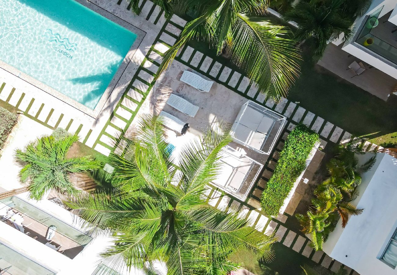 Condominium in Punta Cana - LIS4C04 - Apartamento de playa con piscina