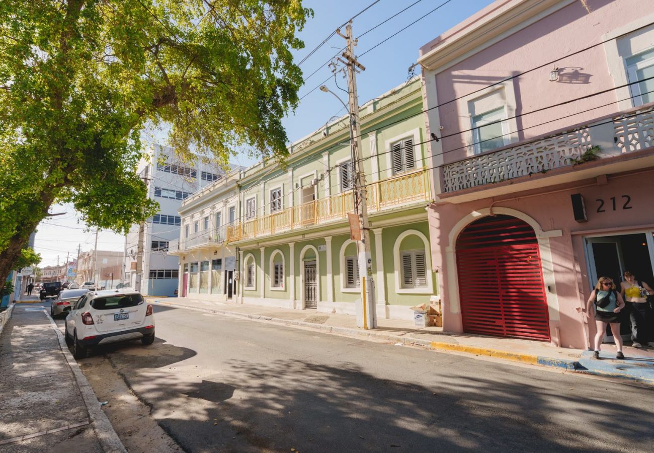 Rent by room in San Juan - The Oliver, Executive Suite, Old San Juan