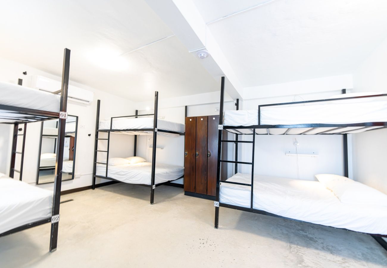 Rent by room in San Juan - Juliette Hostel, Bed in 6-Bed Female Dorm, Old San Juan