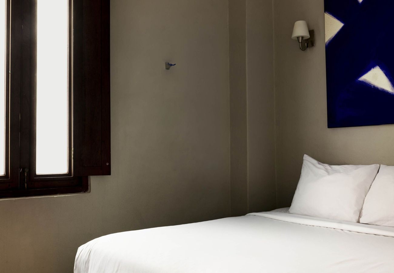 Rent by room in San Juan - El Colonial, Queen Interior, Old San Juan