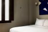 Rent by room in San Juan - El Colonial, Queen Interior, Old San Juan
