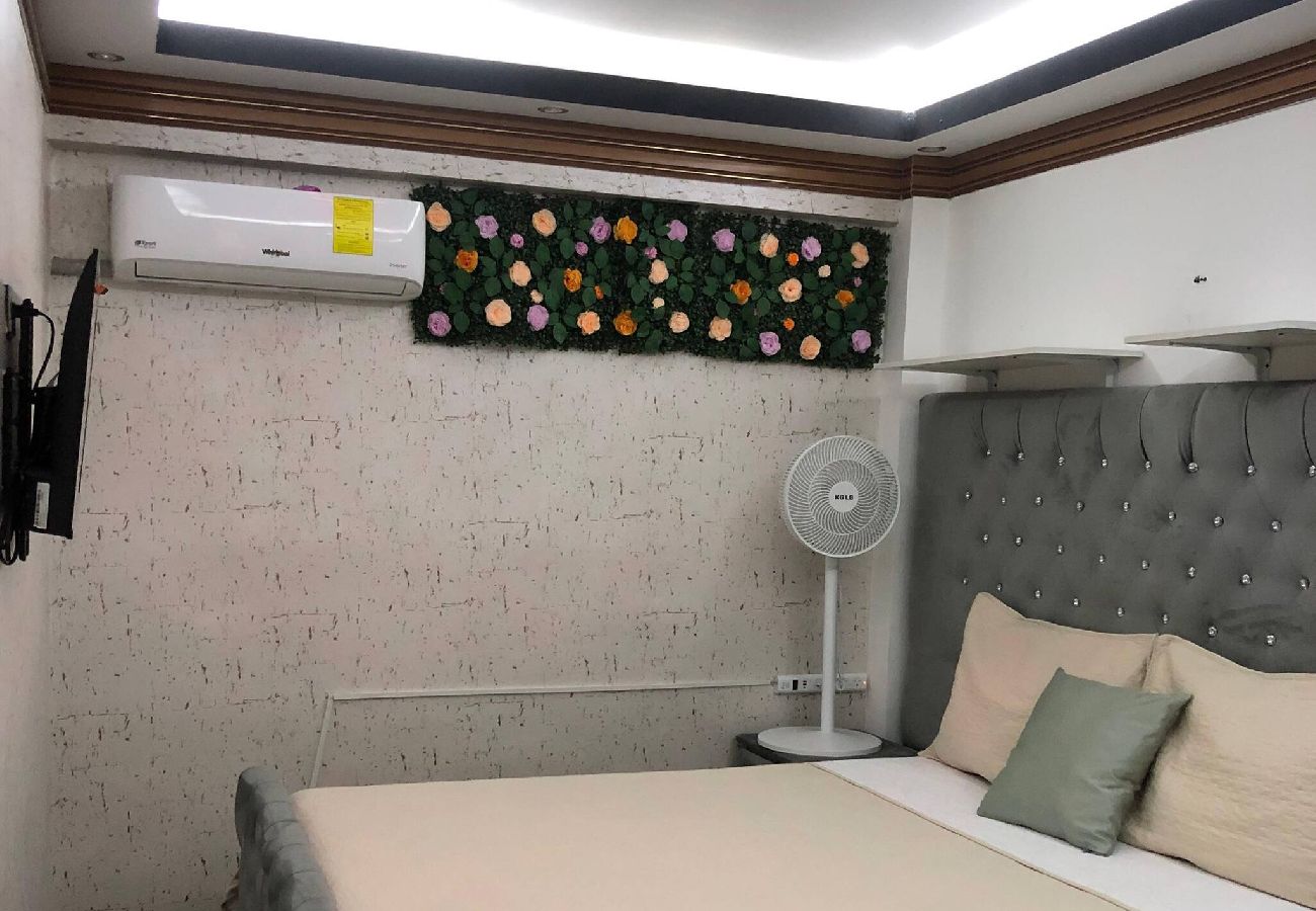 Apartment in Santo Domingo Este - Spacious 3BR with Jacuzzi Access