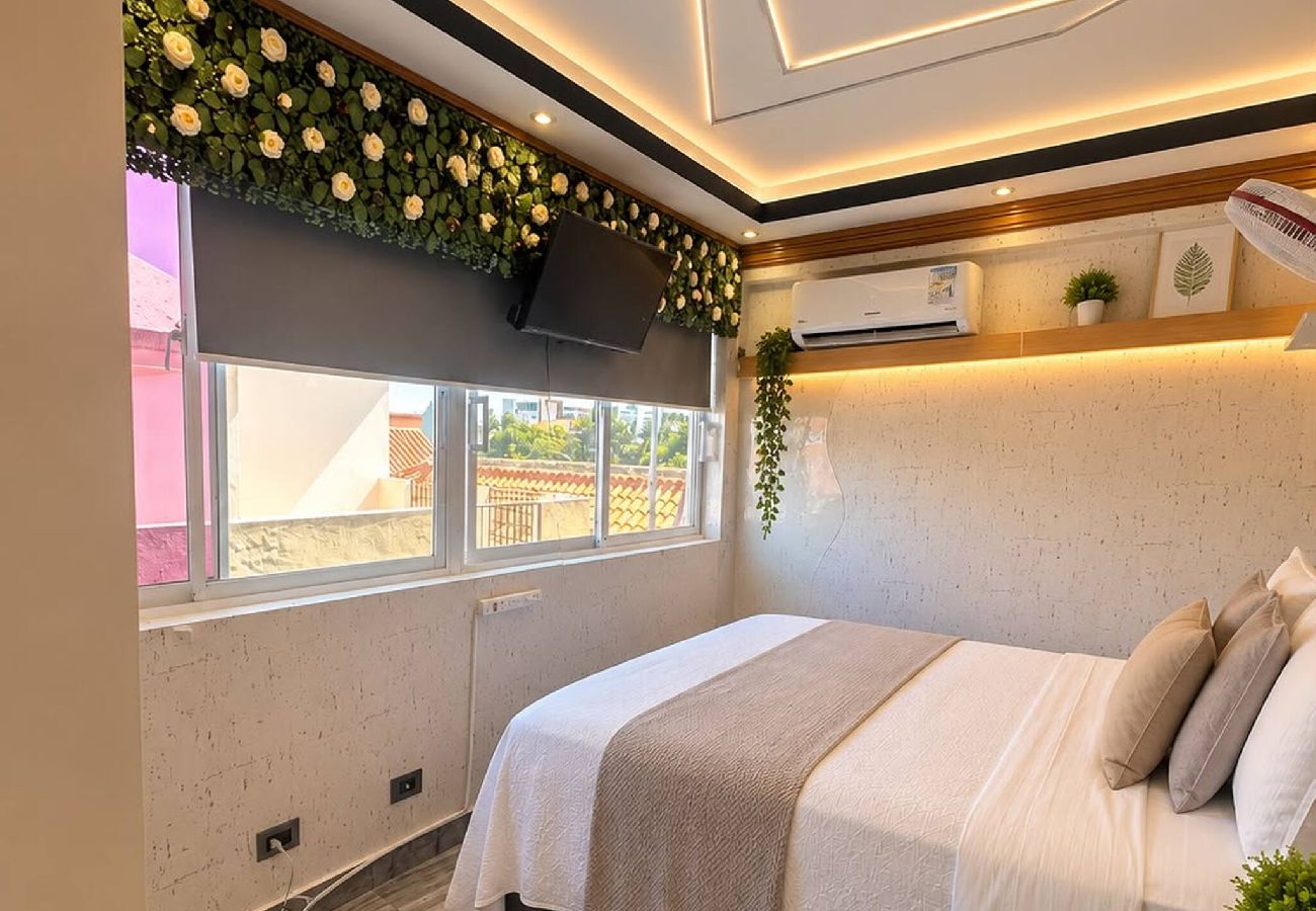 Apartment in Santo Domingo Este - Spacious 3BR with Jacuzzi Access