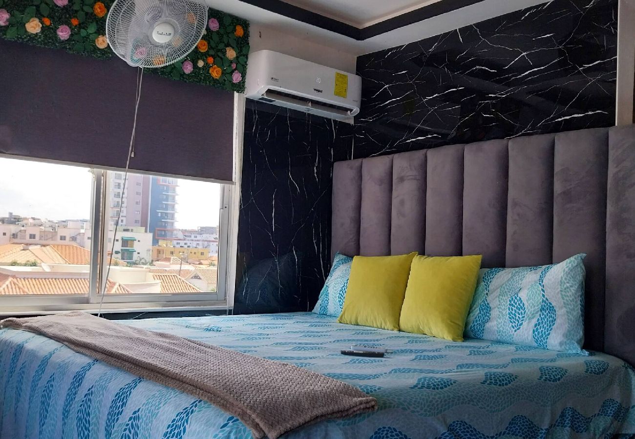 Apartment in Santo Domingo Este - King Suite with Rooftop Jacuzzi Access