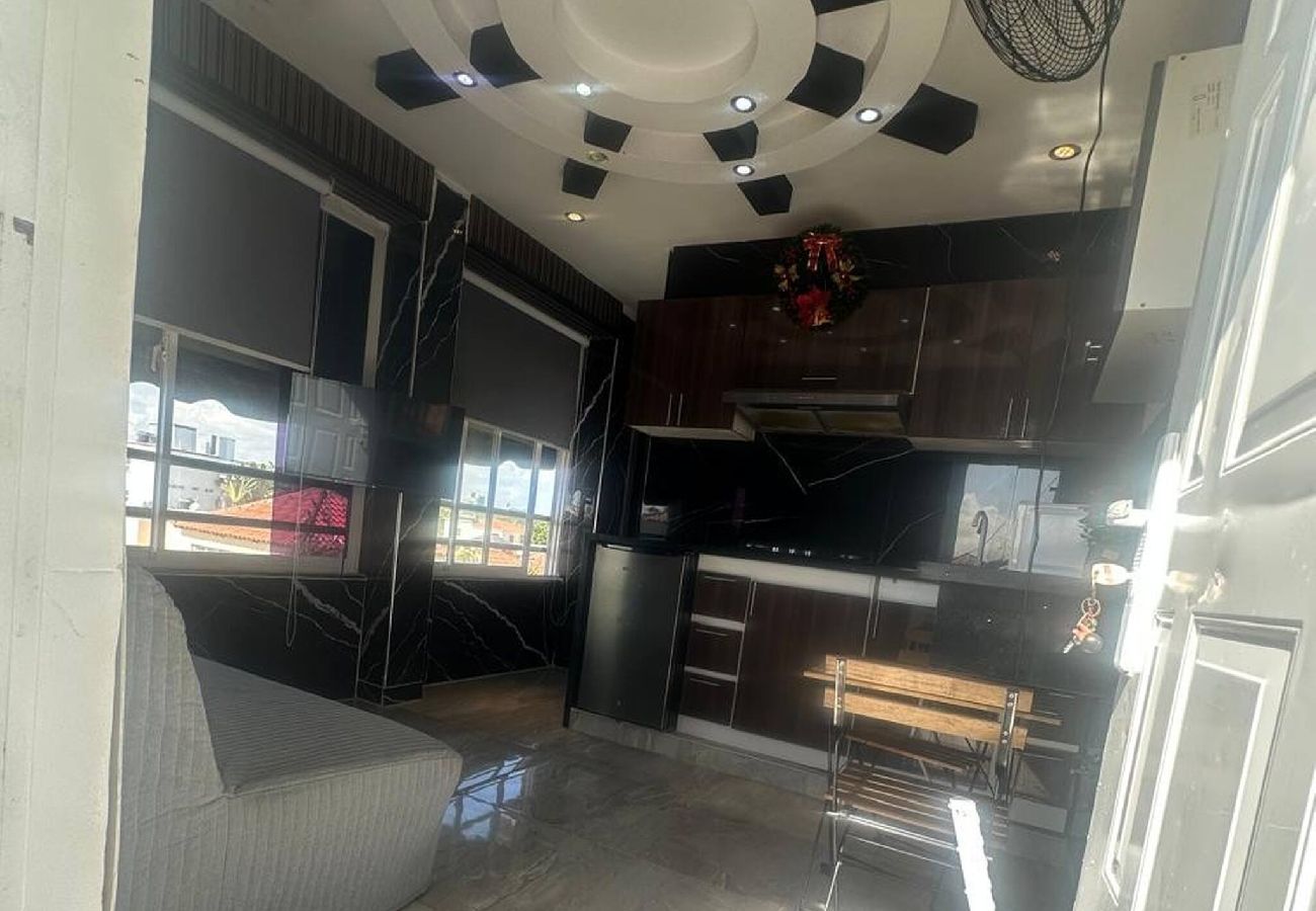 Apartment in Santo Domingo Este - King Suite with Rooftop Jacuzzi Access