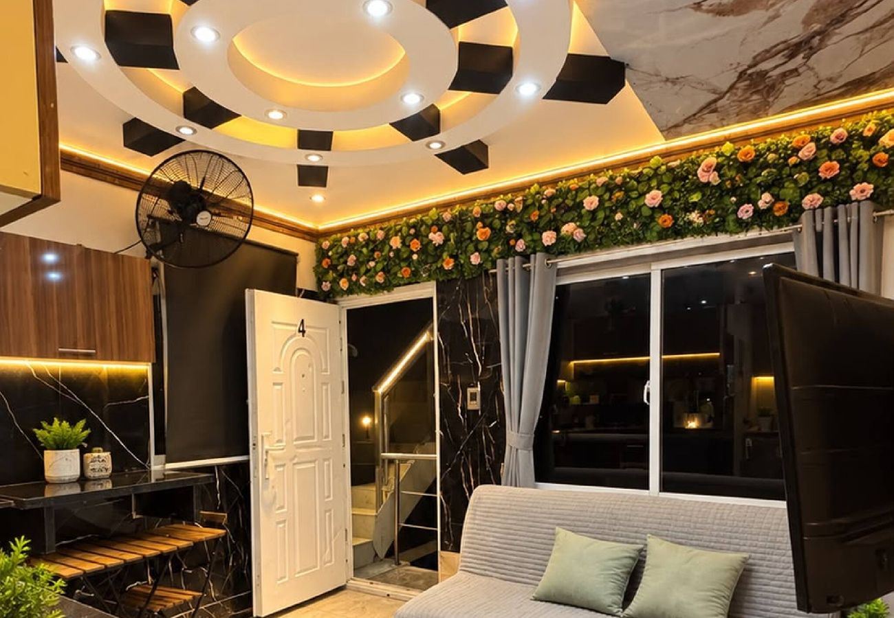 Apartment in Santo Domingo Este - King Suite with Rooftop Jacuzzi Access