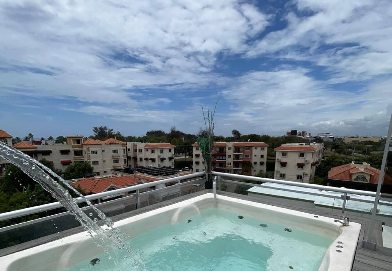 Apartment in Santo Domingo Este - Panoramic View 2BR with Jacuzzi Access
