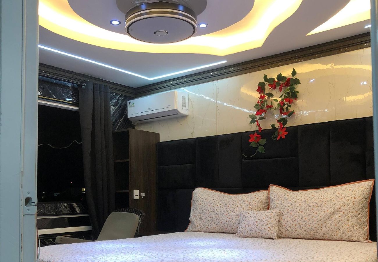 Apartment in Santo Domingo Este - Panoramic View 2BR with Jacuzzi Access