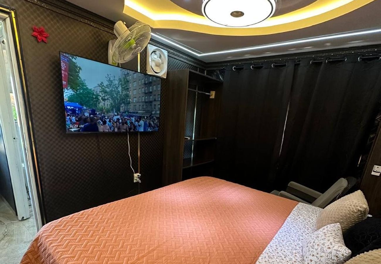 Apartment in Santo Domingo Este - Panoramic View 2BR with Jacuzzi Access
