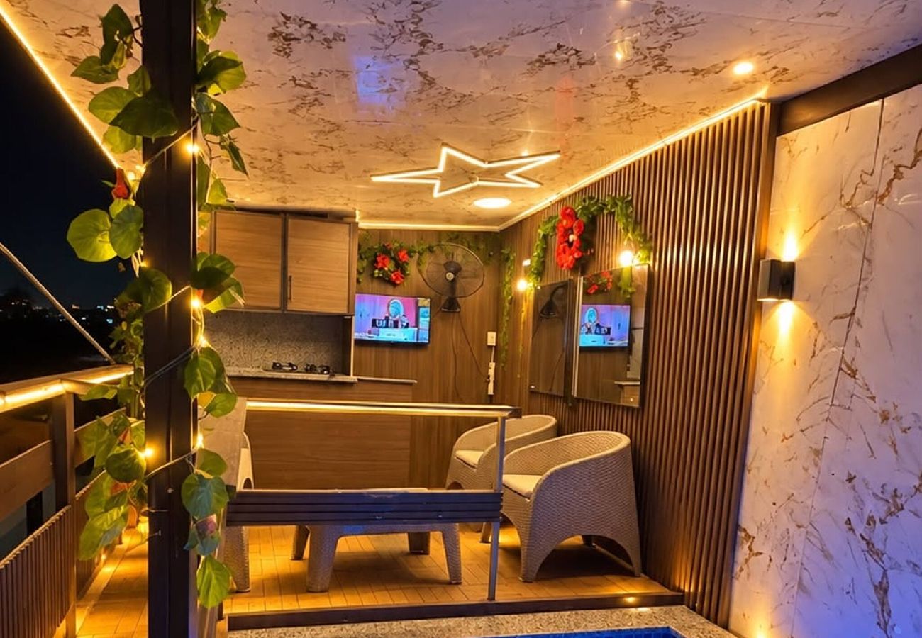 Apartment in Santo Domingo Este - Contemporary 1BR with Jacuzzi Access