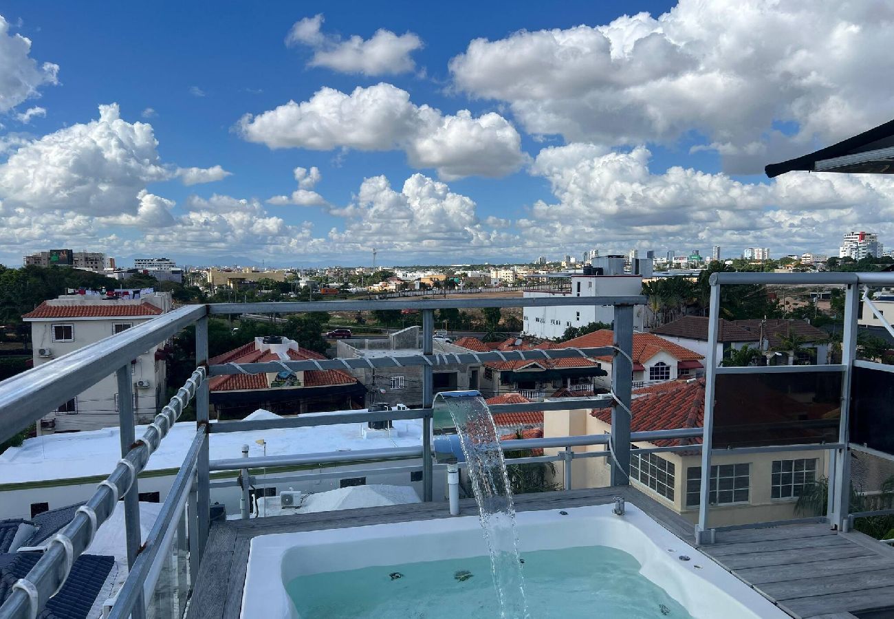 Apartment in Santo Domingo Este - 2BR Apartment with Balcony and Jacuzzi Access