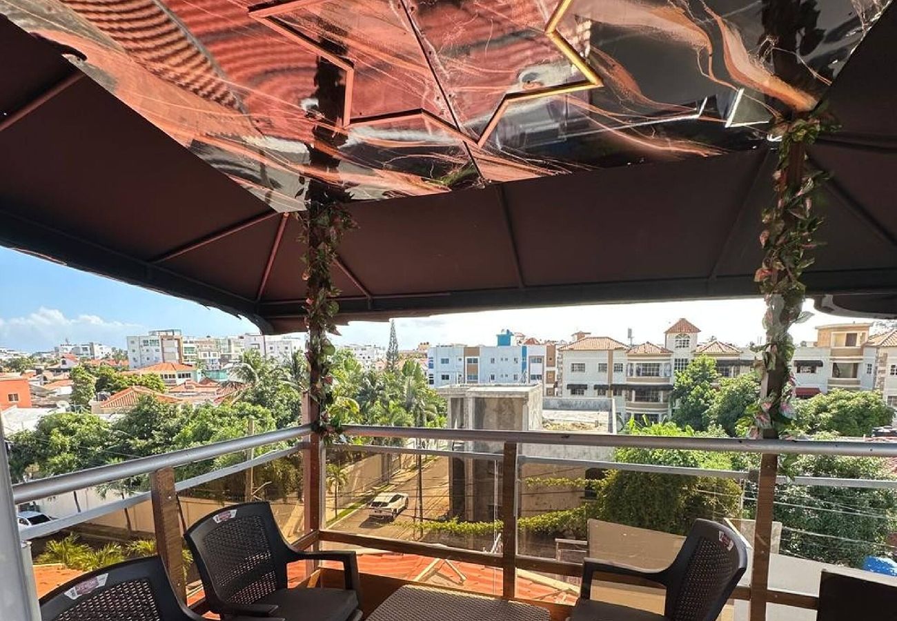 Apartment in Santo Domingo Este - 2BR Apartment with Balcony and Jacuzzi Access