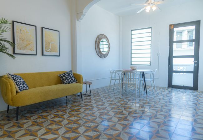 Apartment in San Juan - Apt with Balcony Near Old San Juan-3