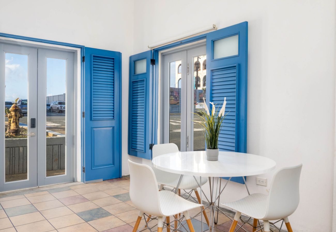 Apartment in San Juan - Cozy 1BR Apartment in San Juan with Full AC - 2