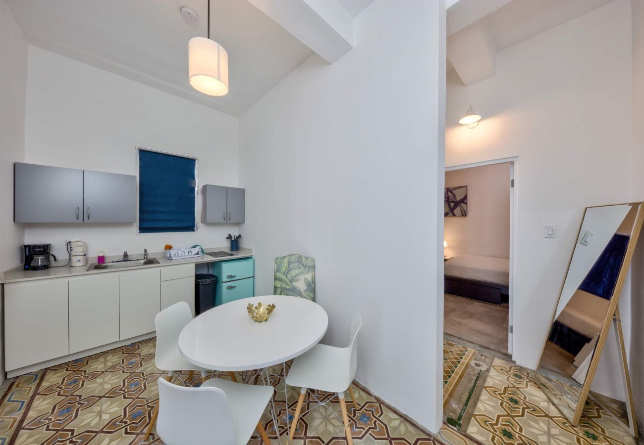 Apartment in San Juan - Comfortable San Juan Apartment for 4 Guests - 4