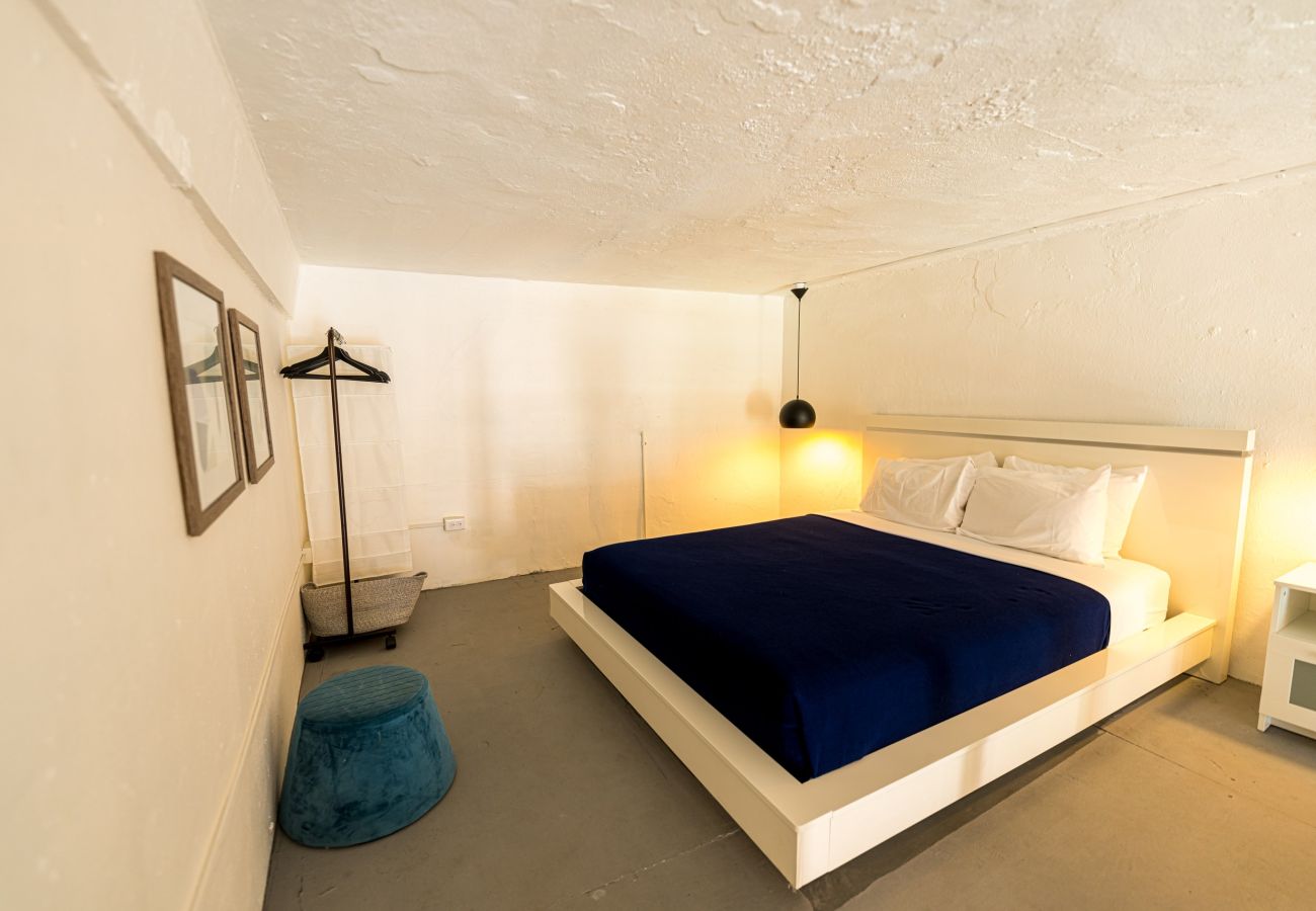 Apartment in San Juan - Elokut Loft 3 - Steps from Old San Juan and Escambron Beach