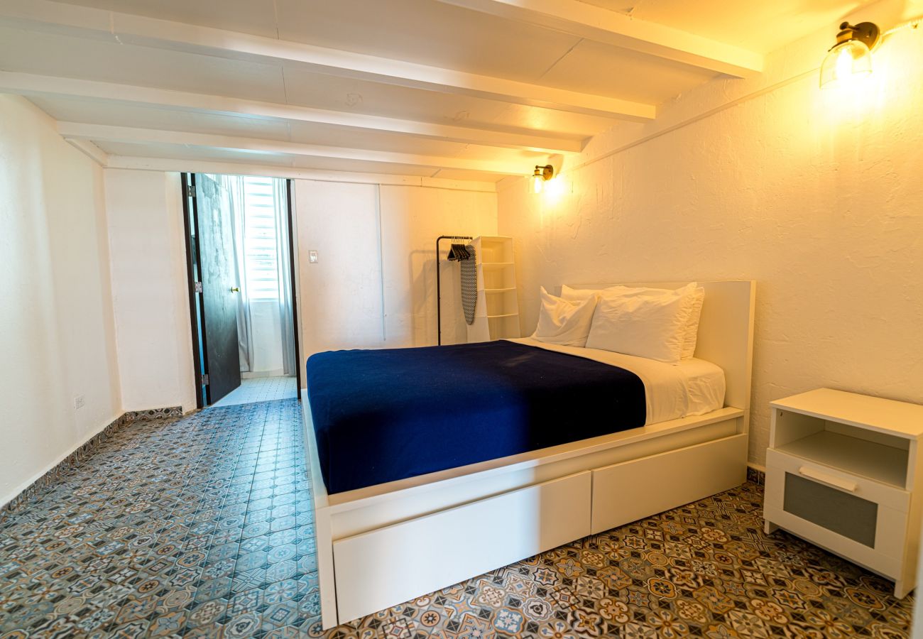 Apartment in San Juan - Elokut Loft 6 - Steps from Old San Juan and Escambron Beach