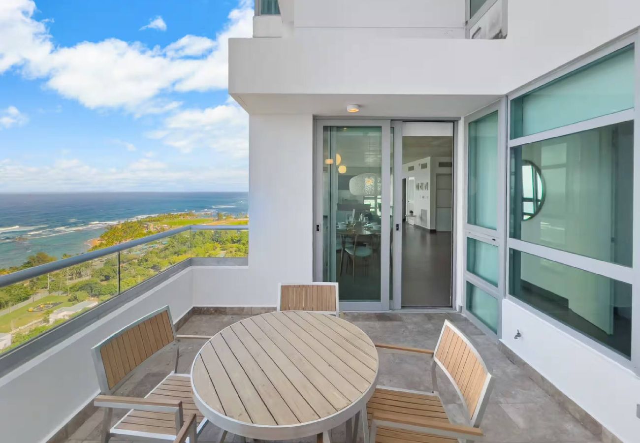 Apartment in San Juan - Atlantis | Oceanview Penthouse 