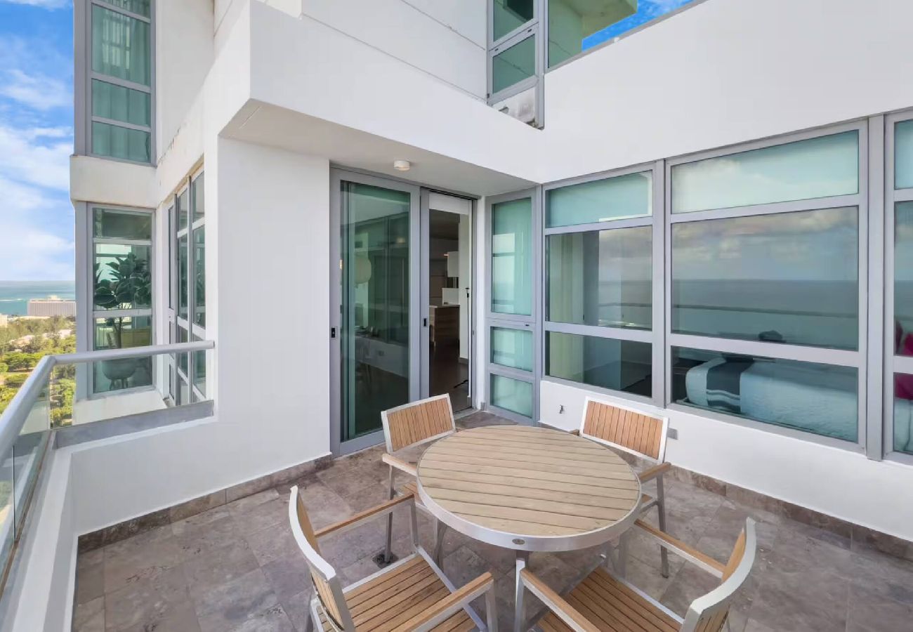 Apartment in San Juan - Atlantis | Oceanview Penthouse 